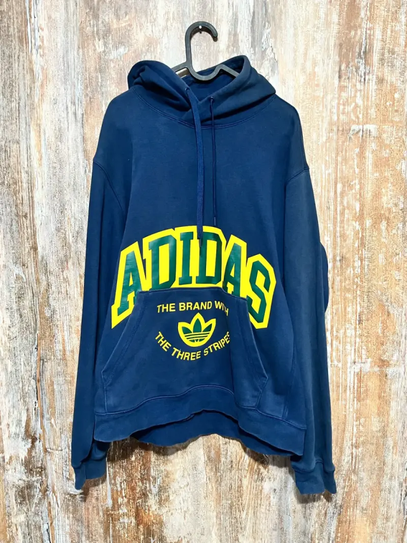 Polerón azul Adidas con capucha - 1