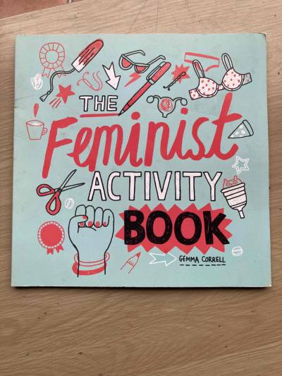 Libro de actividades feministas - miniatura 1
