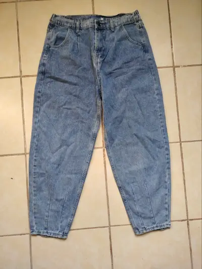 Jeans azules de tiro alto - miniatura 1