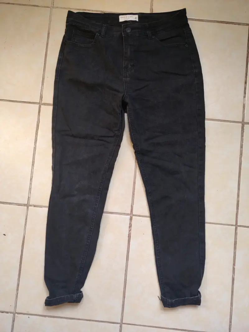 Jeans azules de tiro alto - 3