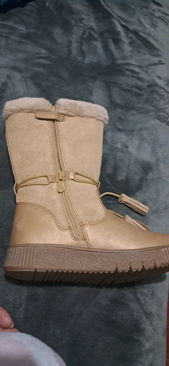 Botas beige con forro peludo - 1