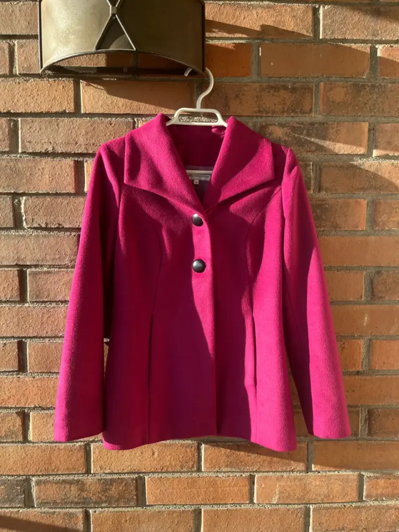 Chaqueta fucsia con botones S - 2