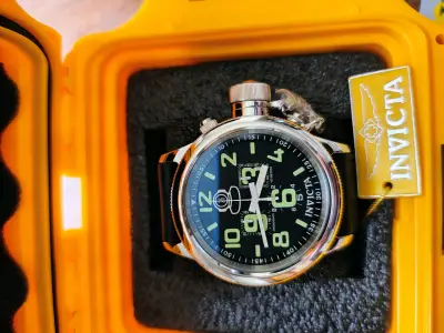 Reloj Invicta Russian Driver 7000 en caja original - miniatura 3