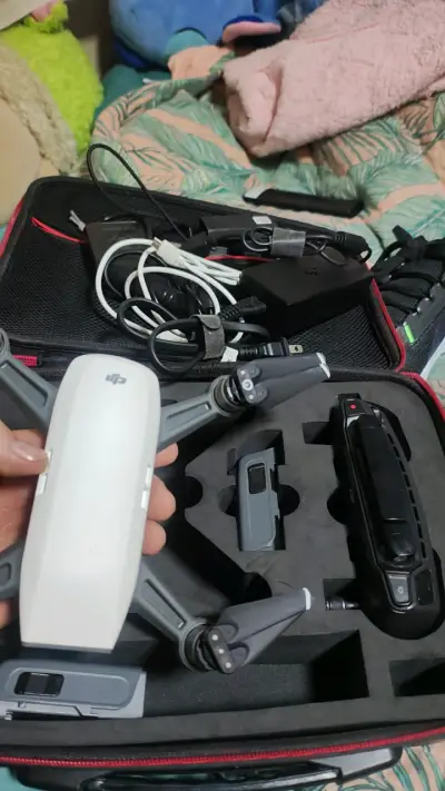 Dron DJI Spark - miniatura 1