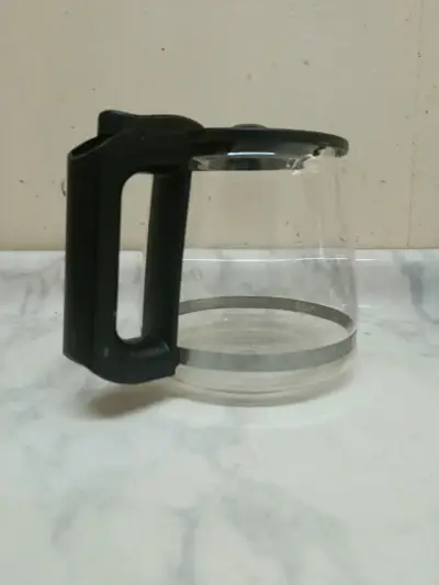 Cafetera Oster negra - miniatura 4