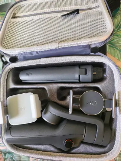 Estabilizador DJI Osmo mobile 6 - miniatura 4
