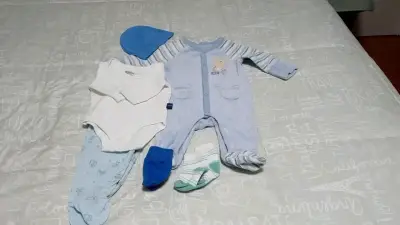 Conjunto de ropa para bebé - miniatura 2