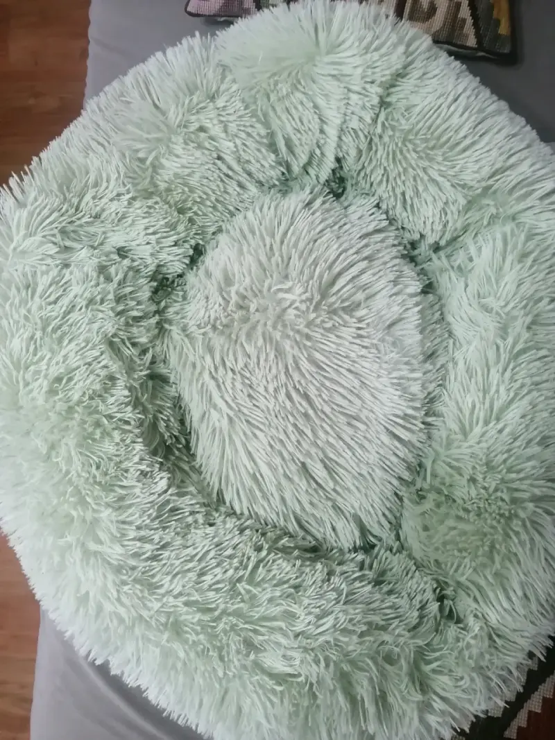 Cama redonda felpuda para mascota - 1