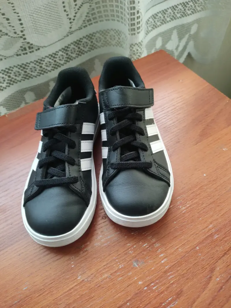 Zapatillas deportivas negras Adidas - 2
