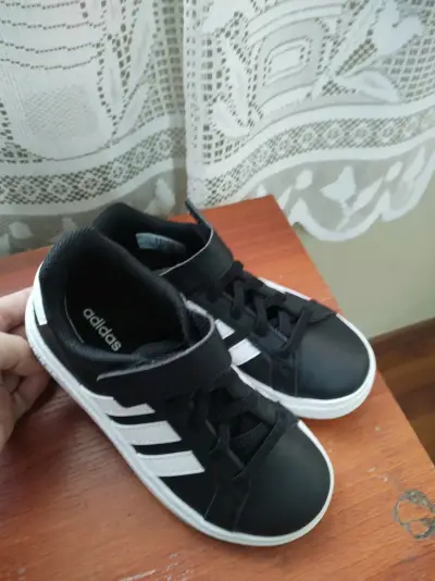 Zapatillas deportivas negras Adidas - miniatura 5
