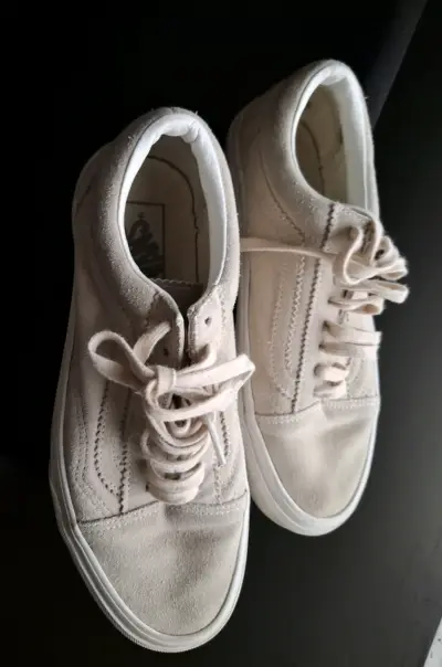 Zapatillas beige de gamuza - miniatura 1