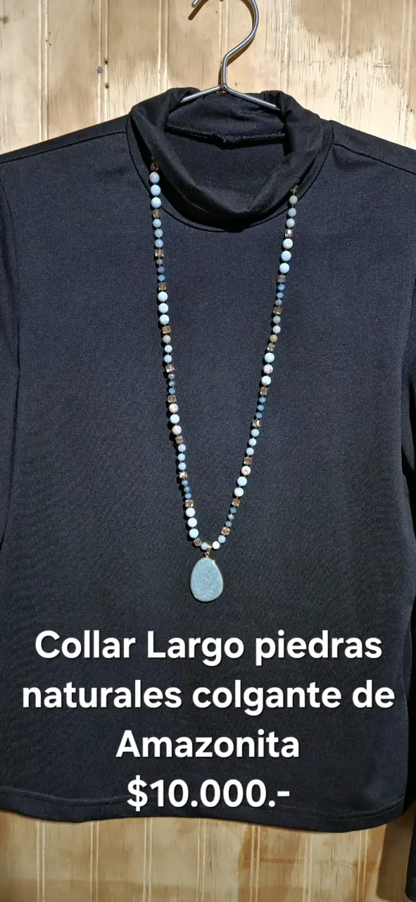 Collar largo de piedras naturales