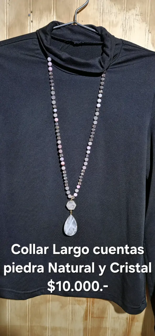 Collar largo con cuentas naturales