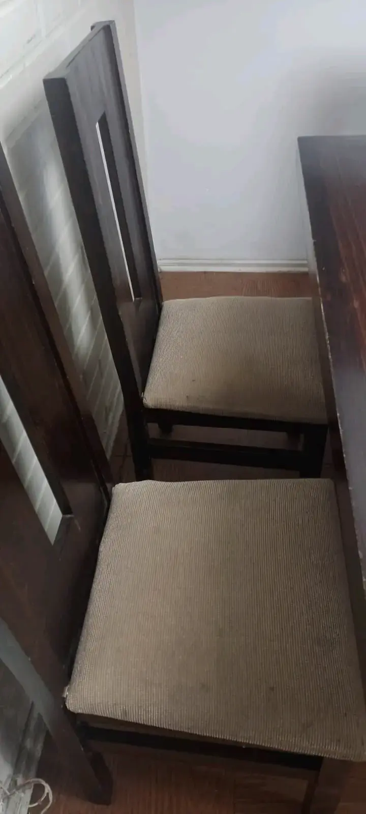 Juego de comedor madera oscuro - 2