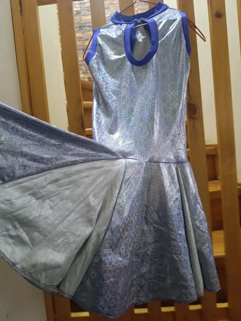 Vestido plateado/morado brillante - 3