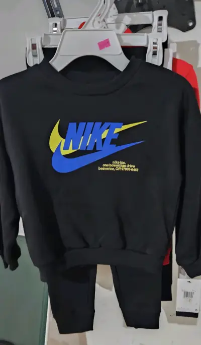 Buzos completos Nike para niños - miniatura 1