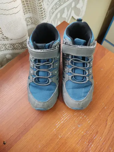 Zapatillas deportivas gris y azul - miniatura 2