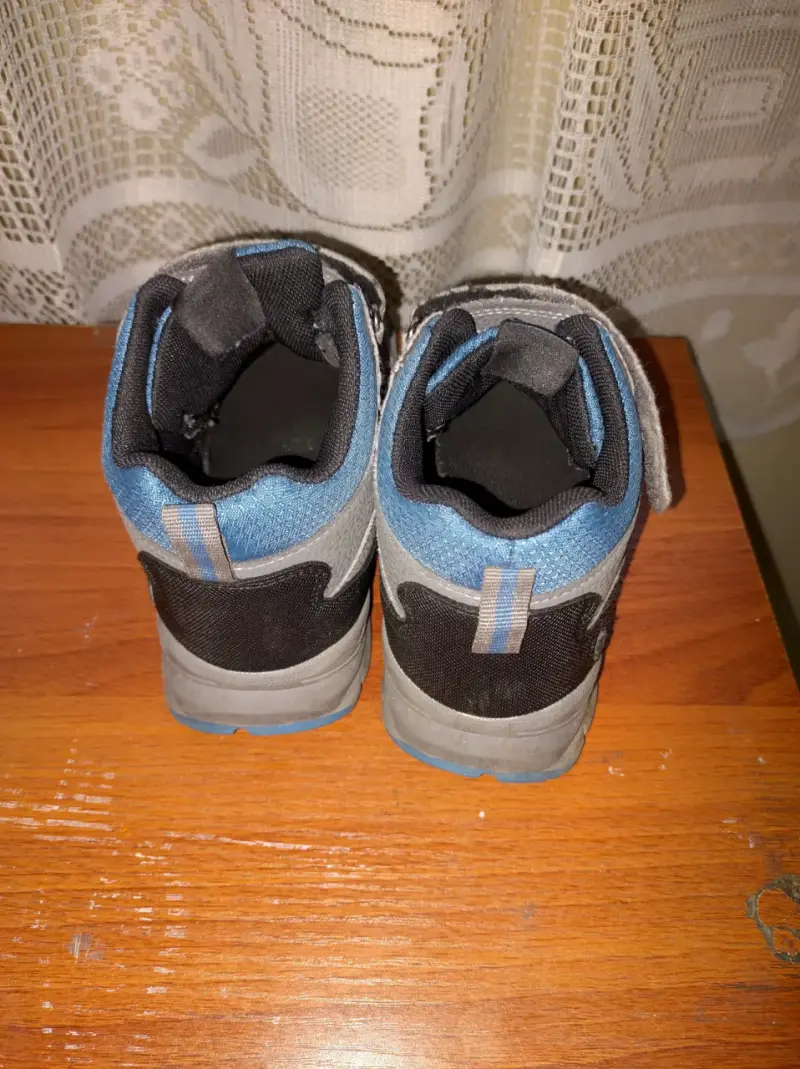 Zapatillas deportivas gris y azul - 6