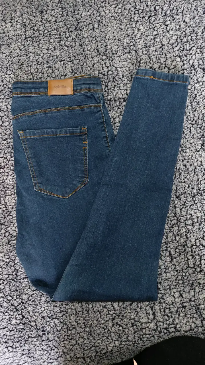 Jeans azules marca Sybilla