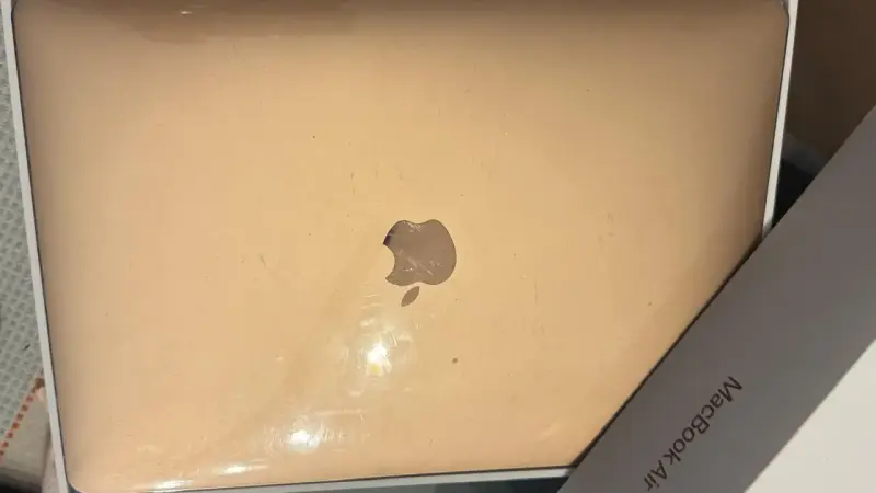 MacBook Air Retina 13 - 5