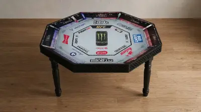 Mesa octagonal temática UFC - miniatura 1