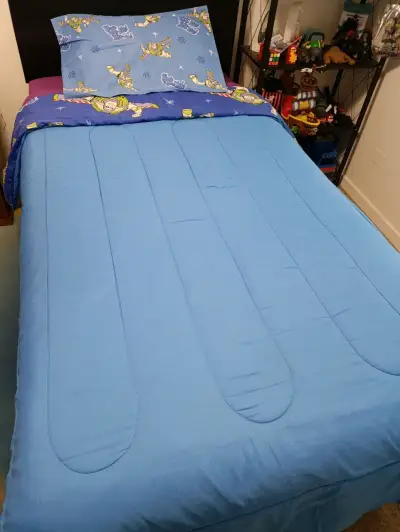 Cobertor azul/juego de sábanas - miniatura 1