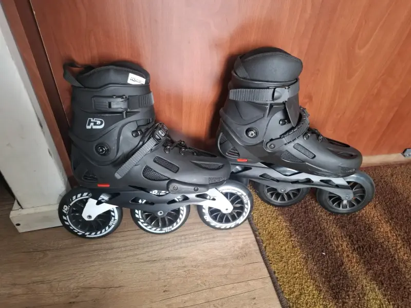 Patin Triskate Hondar Titan (talla 44)