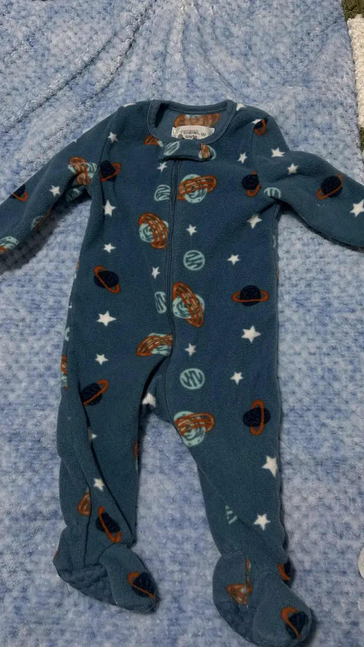 Pijama polar bebé con estampado - 1