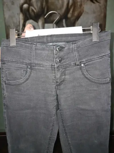 Jeans negros para mujer - miniatura 2