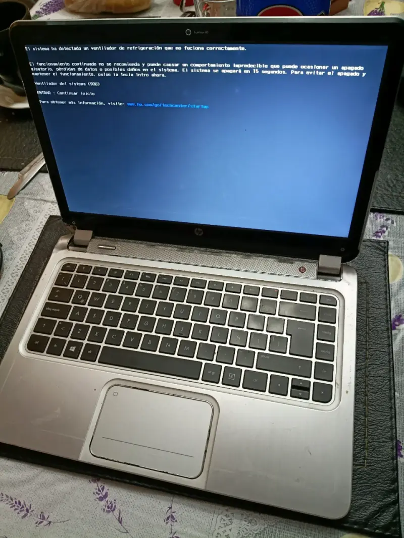 Notebook HP funcionando. - 1