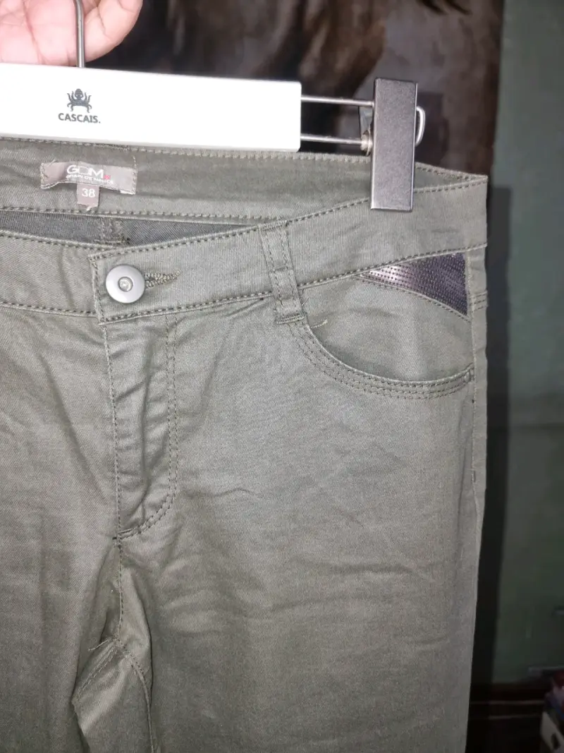 Pantalones verdes talla 38 - 2