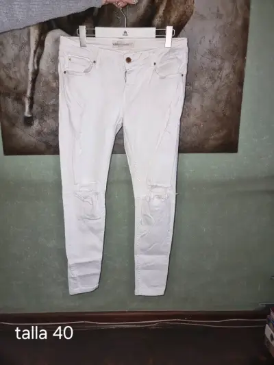 Jeans blancos talla 40 - miniatura 1