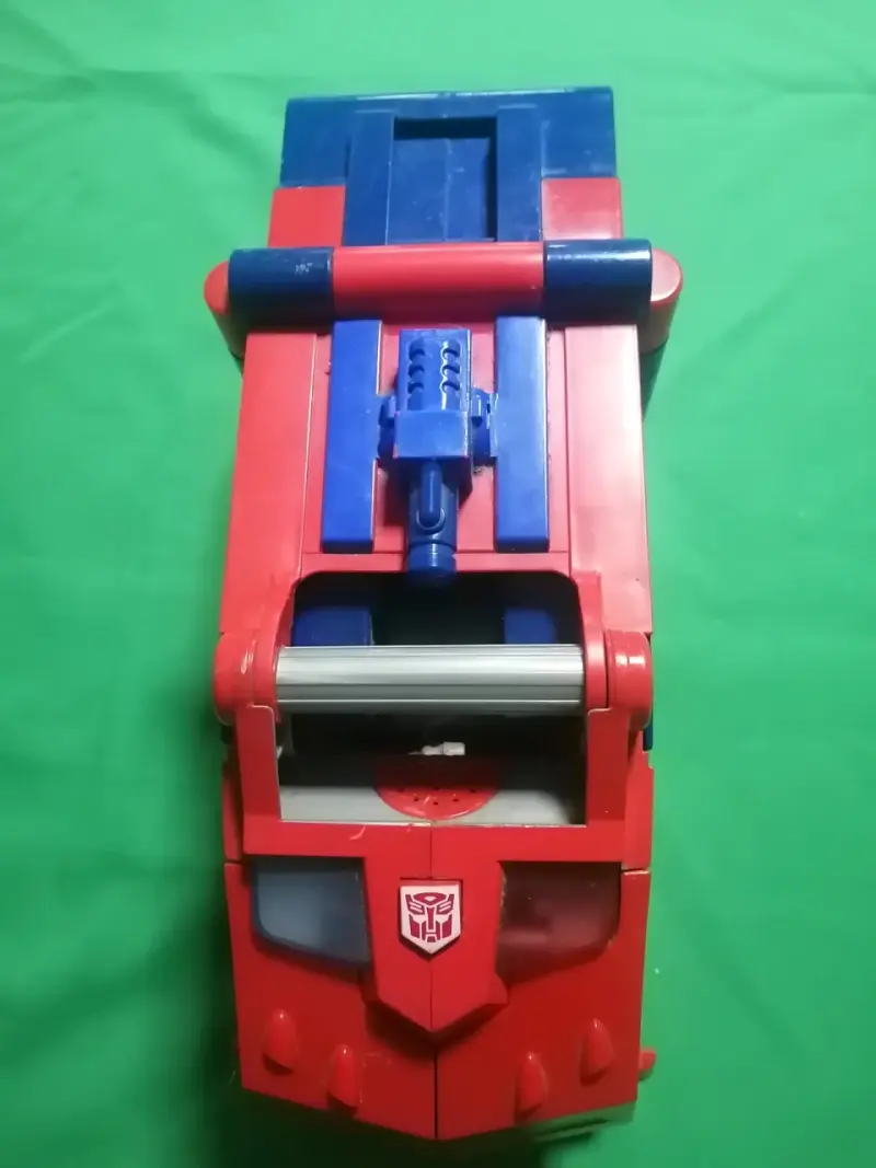 Camión juguete transformable - 4