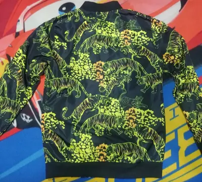 Chaqueta estampado tigres - miniatura 3