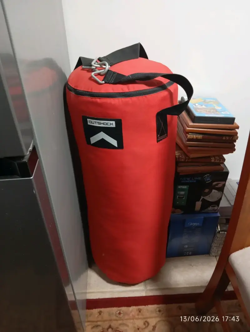 Saco de boxeo rojo OUTSHOCK - 1