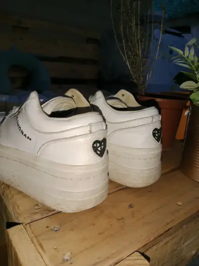Zapatillas blancas plataforma c/moran - miniatura 3