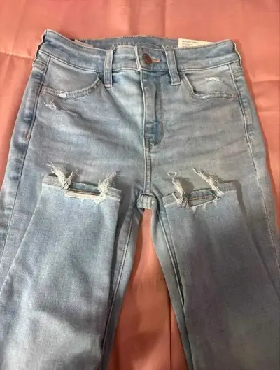 Jeans claros rasgados dama - miniatura 1