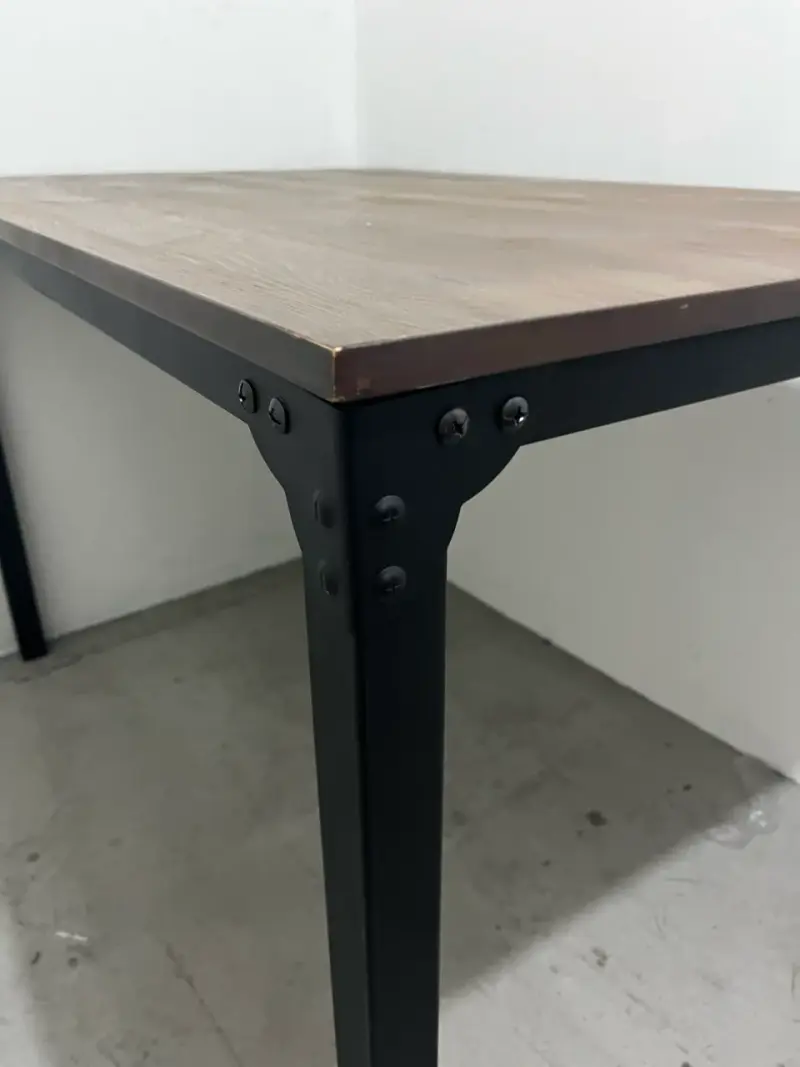 Mesa de comedor - 4
