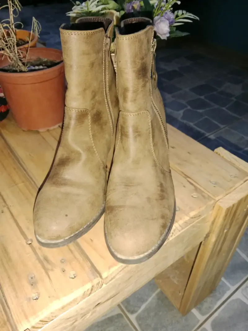 Botas de cuero marrón - 1