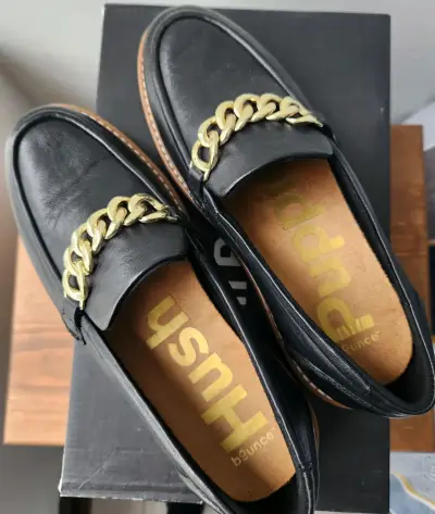 Mocasines negros con cadena dorada - miniatura 2