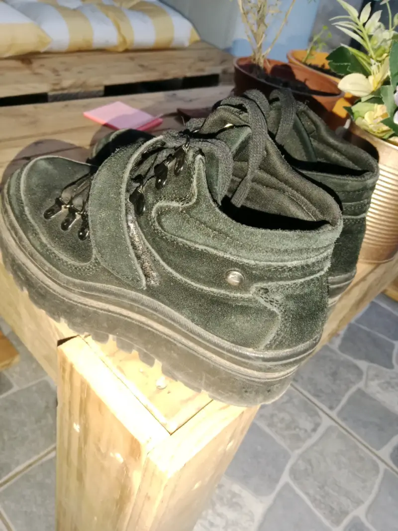Botas de montaña negras c/moran - 2