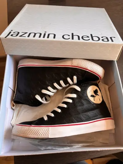 Zapatillas negras Jazmín Chebar - miniatura 3