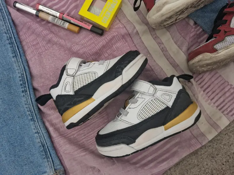 Zapatillas deportivas de niño blancas y negras - 6