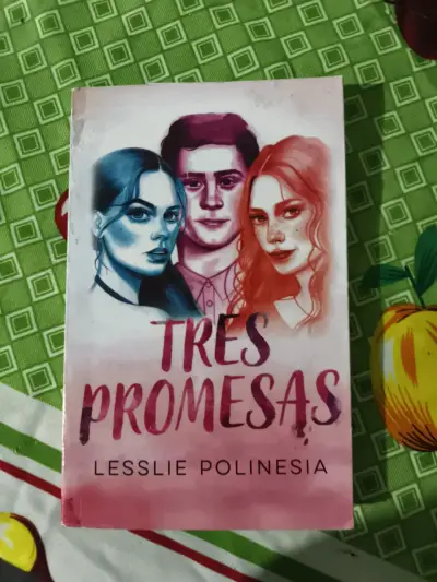 Libro 'Tres Promesas' Lesslie Polinesia - miniatura 1