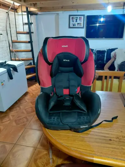 Silla de auto para bebé Infanti - miniatura 1