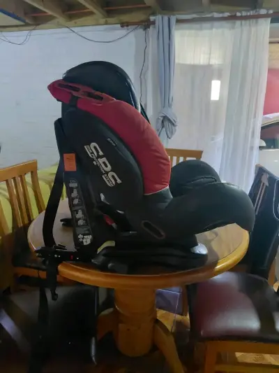 Silla de auto para bebé Infanti - miniatura 3
