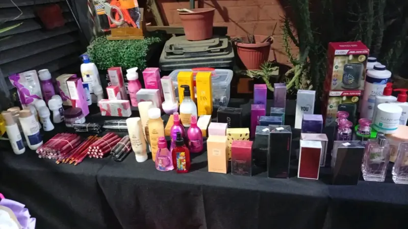 Lote de productos de belleza - 1