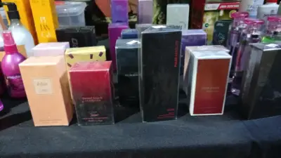 Lote de productos de belleza - miniatura 2