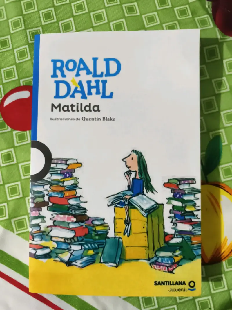Libro infantil 'Matilda' de Roald Dahl - 1