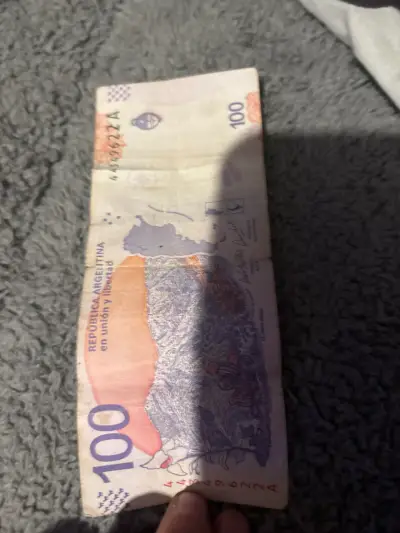 Billete 100 pesos argentinos usado - miniatura 1